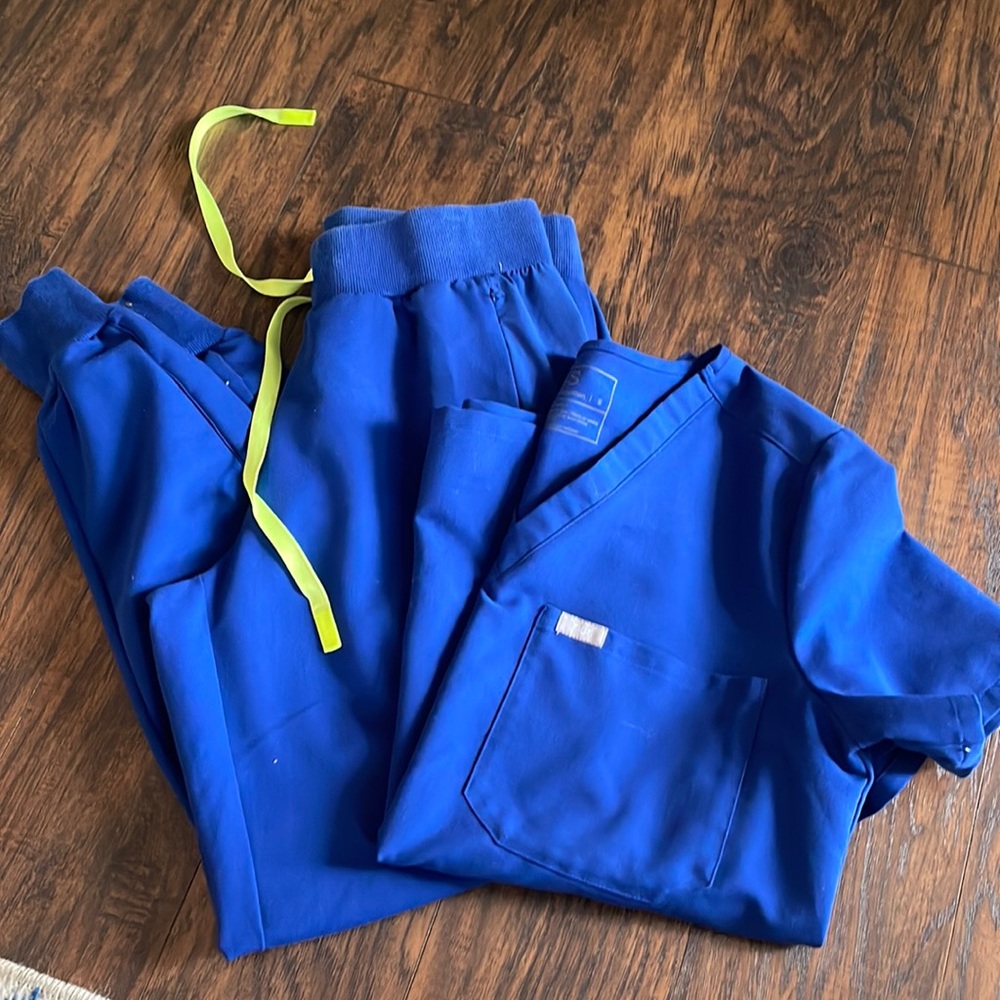 Blue FIGS Set